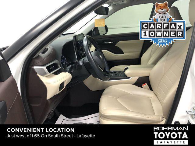 used 2021 Toyota Highlander car, priced at $33,747