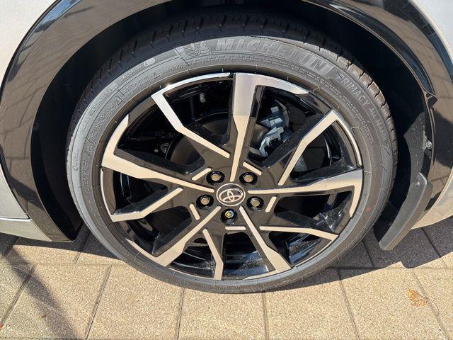 new 2026 Toyota Prius Plug-In Hybrid car, priced at $43,759