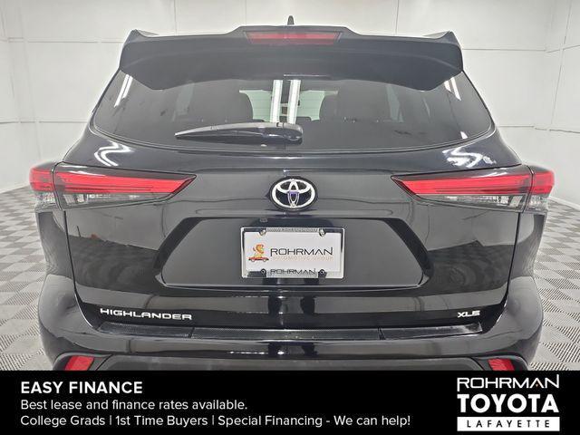 used 2020 Toyota Highlander car, priced at $30,809
