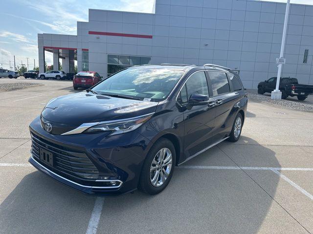 used 2023 Toyota Sienna car, priced at $57,710