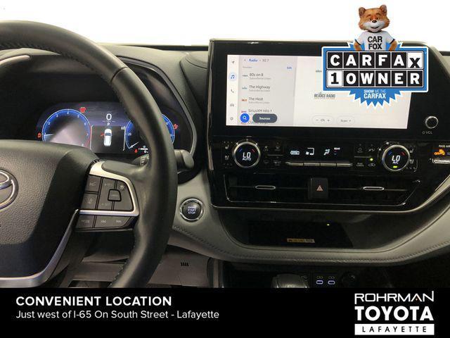 used 2023 Toyota Highlander car, priced at $39,104