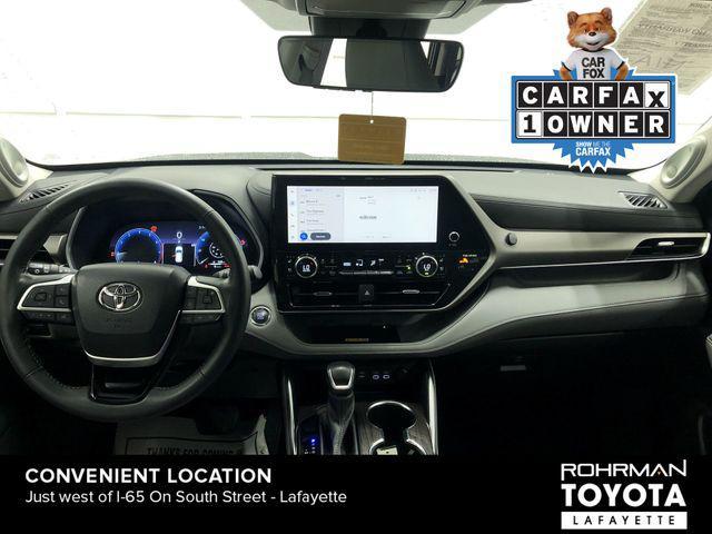 used 2023 Toyota Highlander car, priced at $39,104