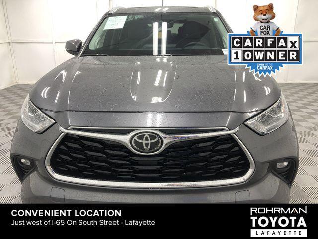 used 2023 Toyota Highlander car, priced at $39,104