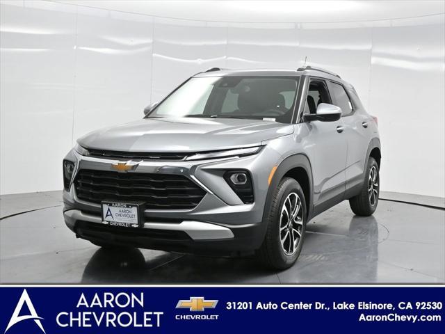 new 2025 Chevrolet TrailBlazer car, priced at $29,470