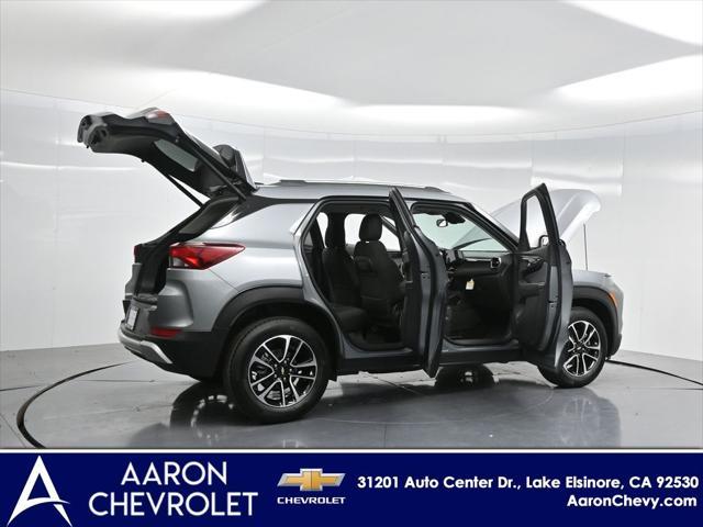 new 2025 Chevrolet TrailBlazer car, priced at $29,470