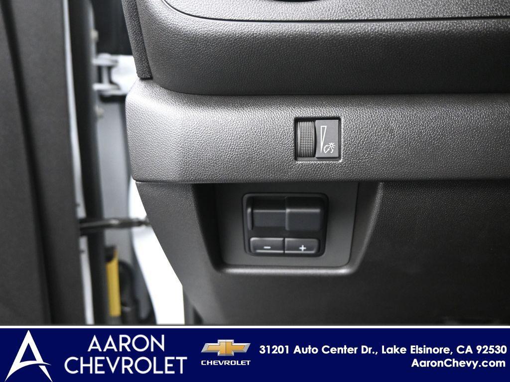 new 2025 Chevrolet Colorado car, priced at $46,400