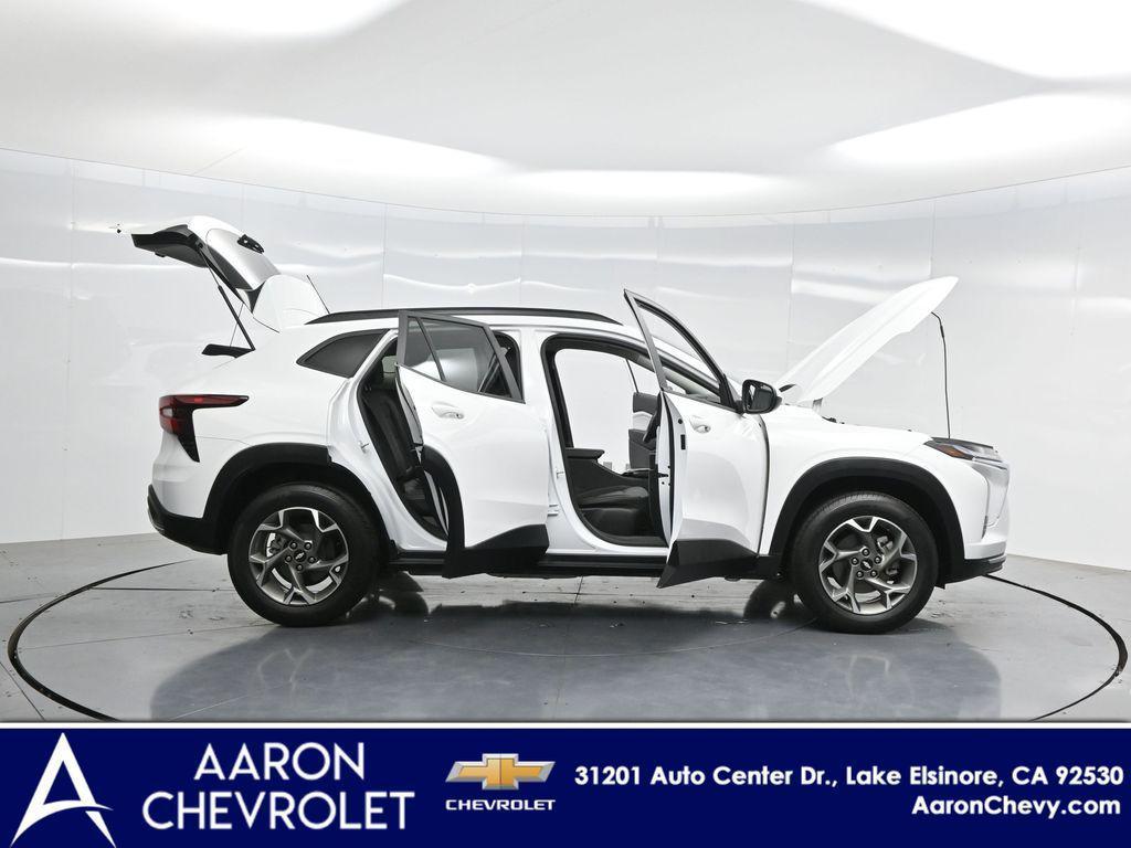 used 2024 Chevrolet Trax car, priced at $21,037