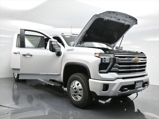 new 2024 Chevrolet Silverado 3500 car, priced at $87,640