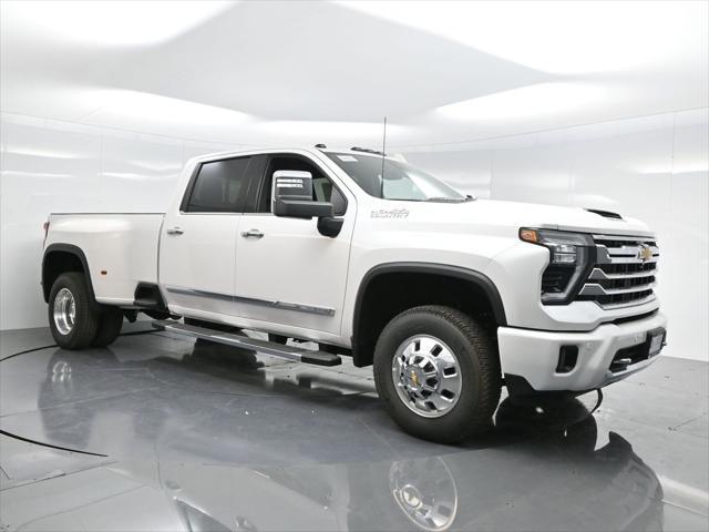 new 2024 Chevrolet Silverado 3500 car, priced at $87,640