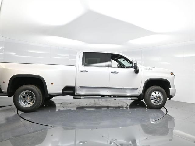 new 2024 Chevrolet Silverado 3500 car, priced at $87,640