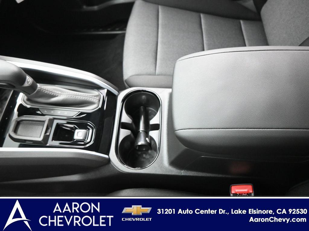 new 2025 Chevrolet Colorado car, priced at $35,040