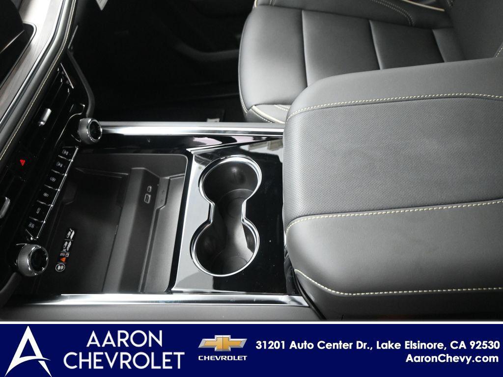 new 2025 Chevrolet Tahoe car, priced at $89,750