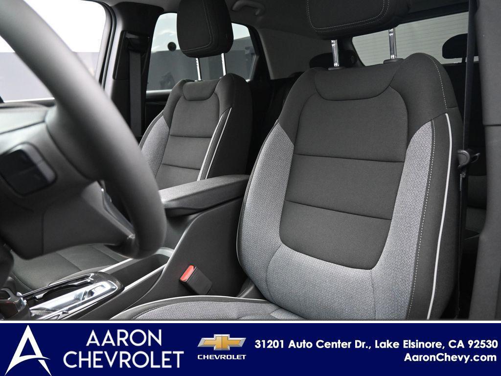 new 2025 Chevrolet TrailBlazer car, priced at $29,080