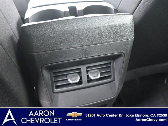 new 2025 Chevrolet Colorado car, priced at $32,630