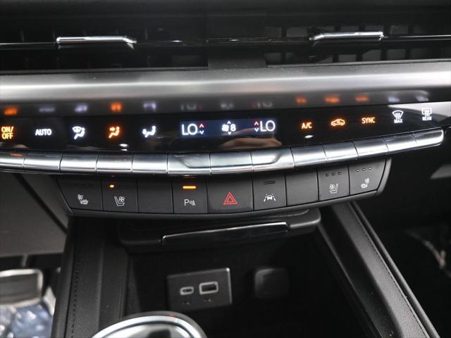 used 2024 Cadillac XT4 car, priced at $38,120
