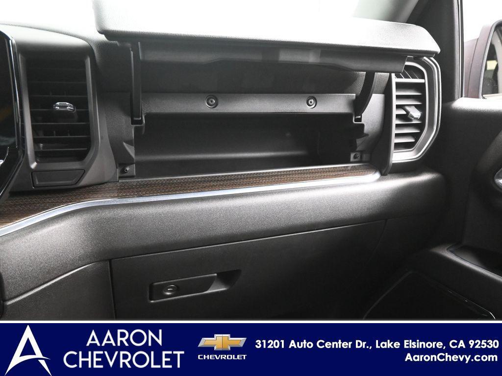 new 2024 Chevrolet Silverado 1500 car, priced at $49,995