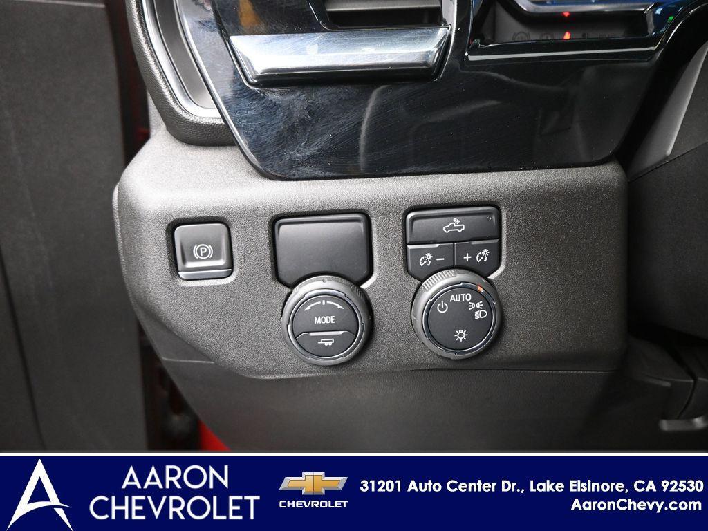 new 2024 Chevrolet Silverado 1500 car, priced at $49,995