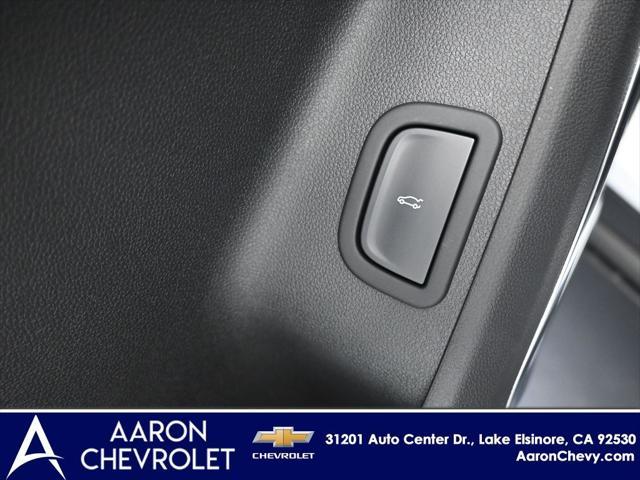 new 2025 Chevrolet Traverse car, priced at $52,915
