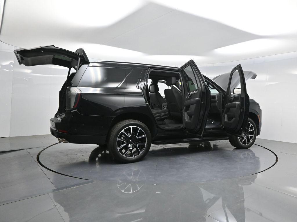 used 2025 Chevrolet Tahoe car, priced at $71,299