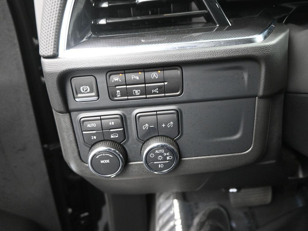 used 2025 Chevrolet Tahoe car, priced at $71,299