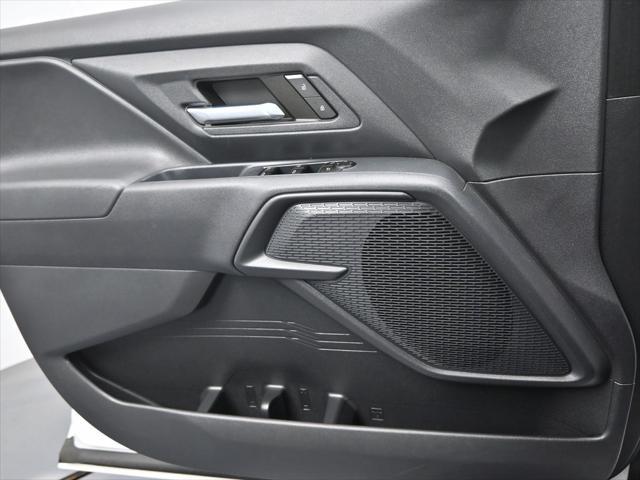 used 2024 Chevrolet Silverado EV car, priced at $45,894