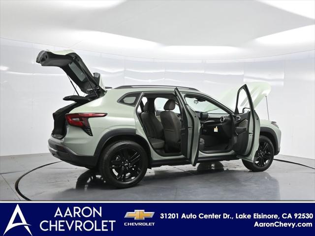 new 2025 Chevrolet Trax car, priced at $27,289