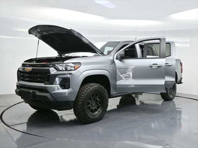 new 2024 Chevrolet Colorado car, priced at $44,540