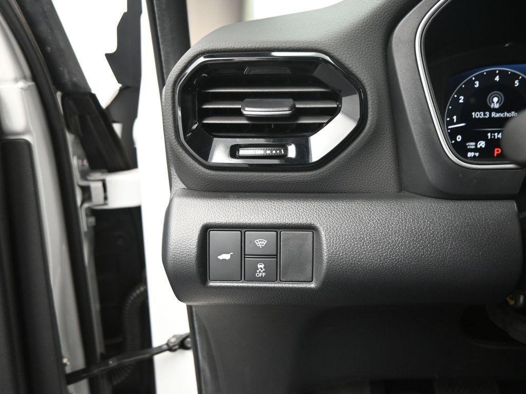 used 2024 Honda Pilot car, priced at $45,599