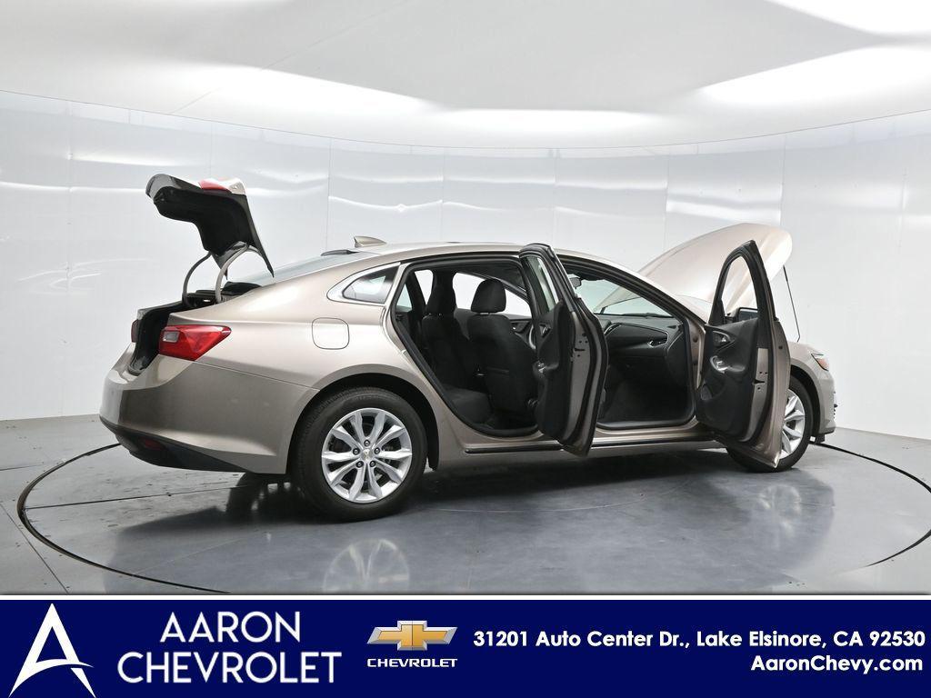 new 2024 Chevrolet Malibu car, priced at $27,695