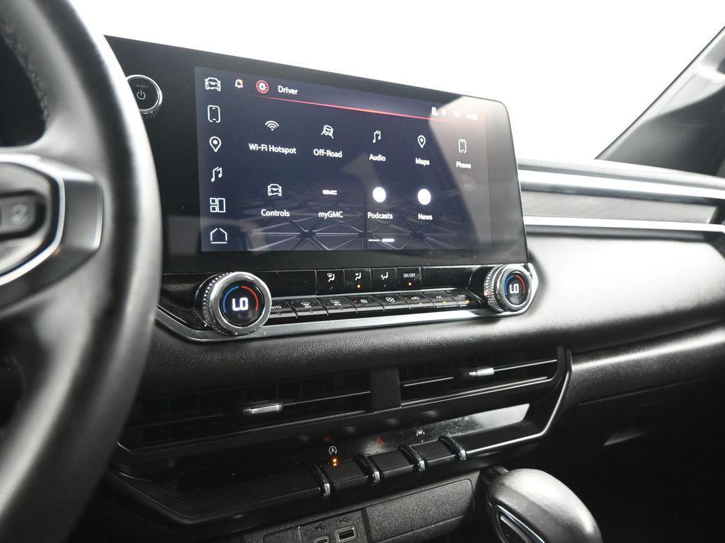 used 2024 GMC Canyon car, priced at $37,499