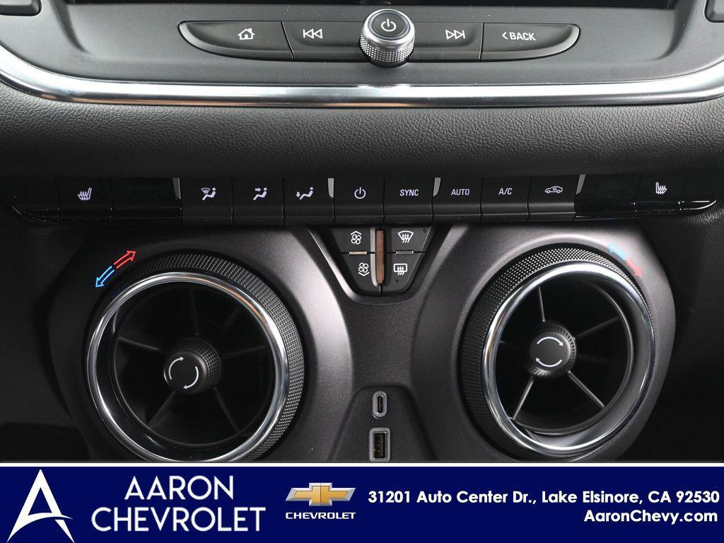 new 2025 Chevrolet Blazer car, priced at $38,304