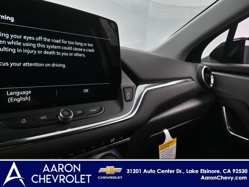 new 2025 Chevrolet Blazer car, priced at $38,304