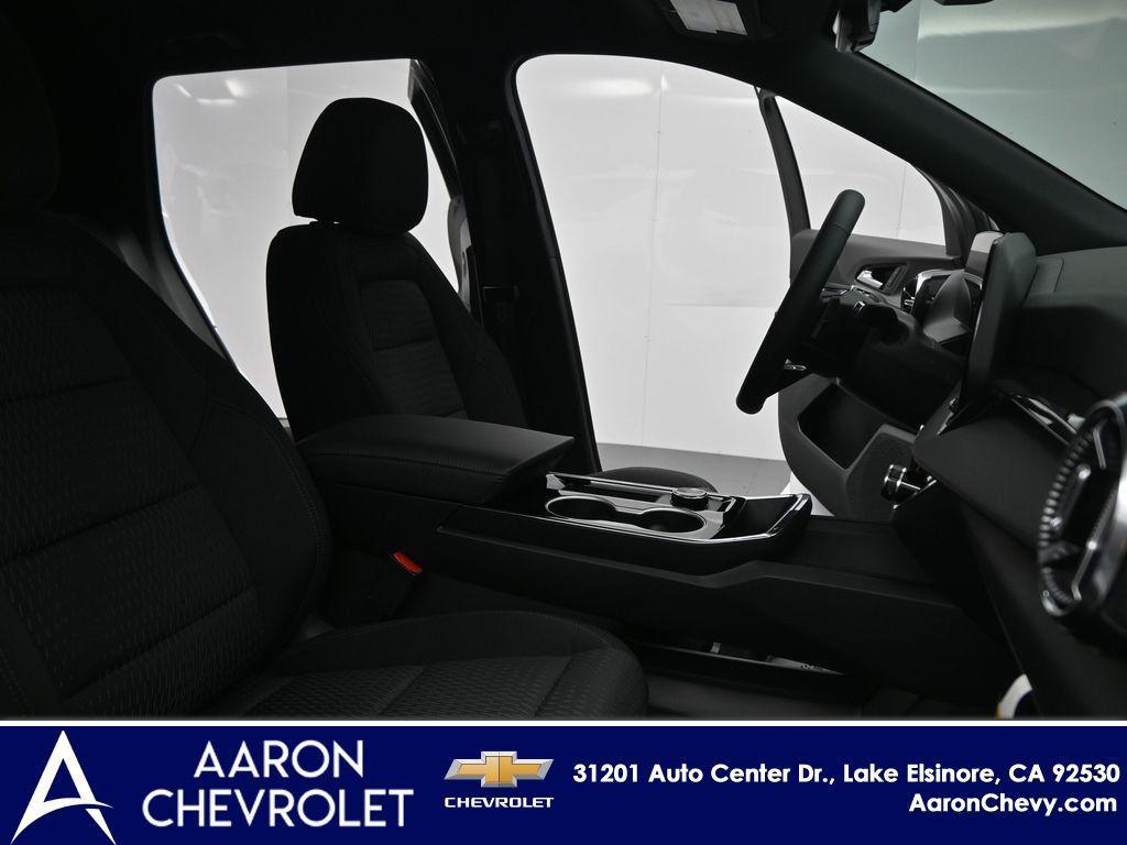 new 2026 Chevrolet Equinox car, priced at $31,544