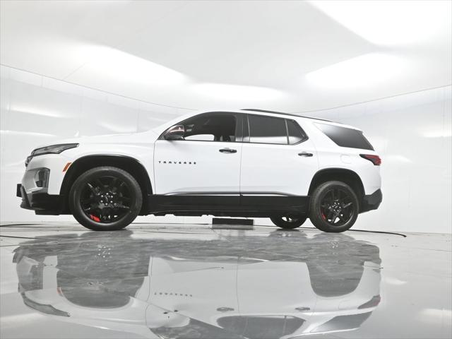 used 2023 Chevrolet Traverse car, priced at $31,999