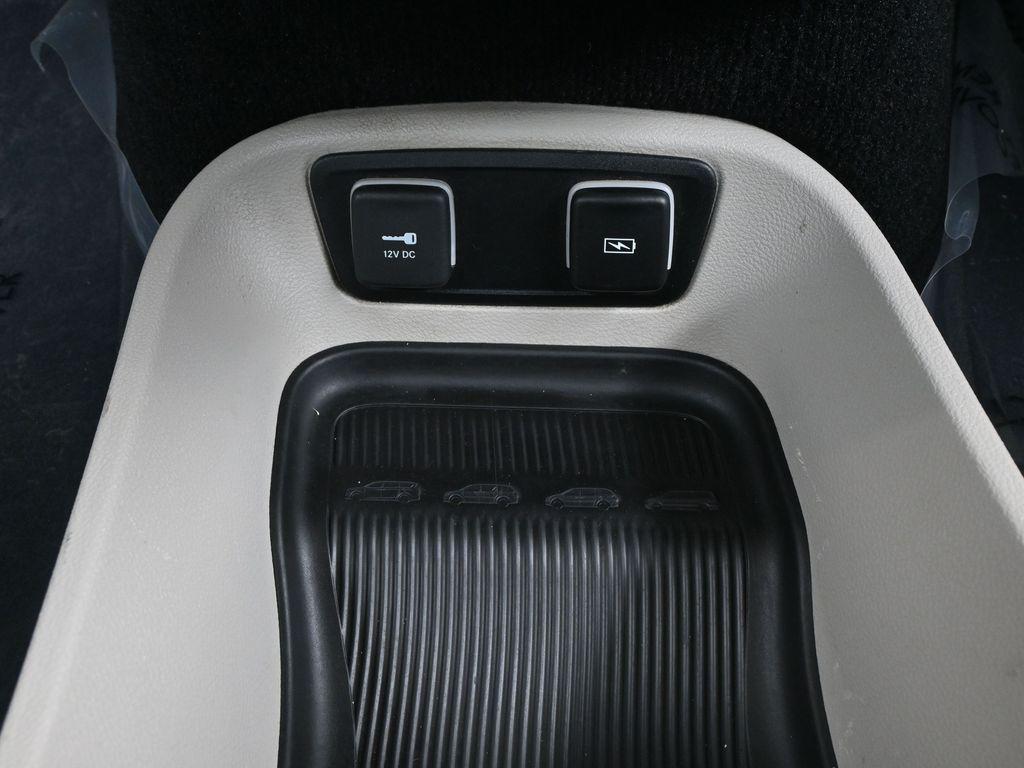 used 2021 Chrysler Pacifica car, priced at $24,000