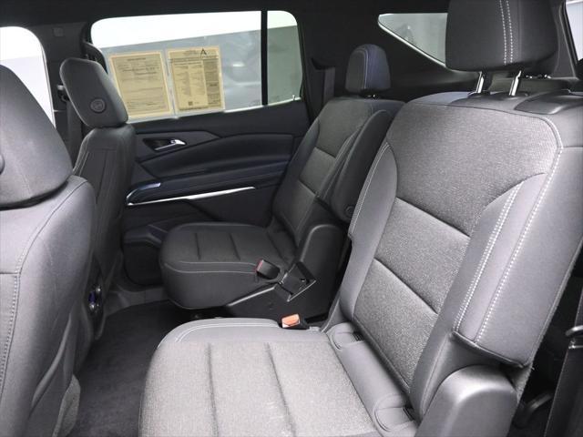 used 2025 Chevrolet Traverse car, priced at $38,076
