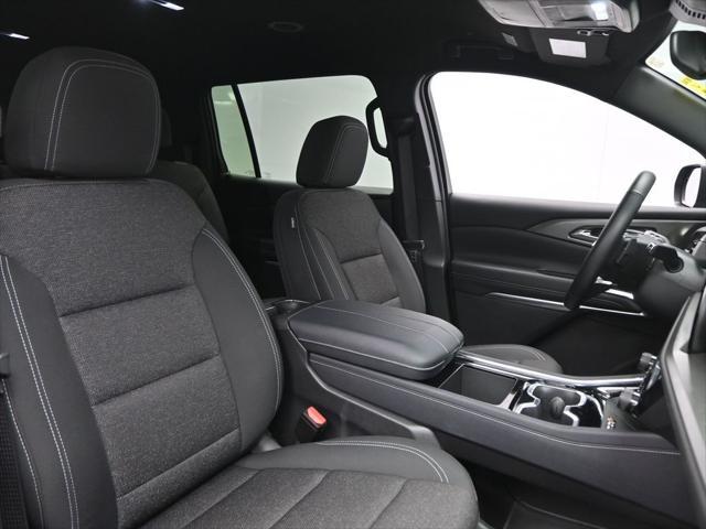 used 2025 Chevrolet Traverse car, priced at $38,076