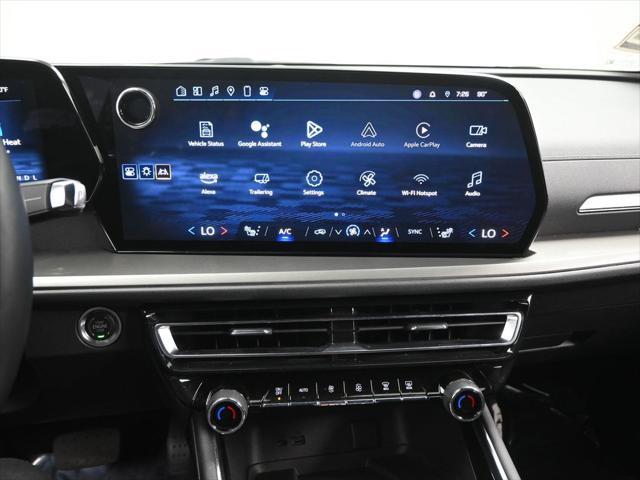 used 2025 Chevrolet Traverse car, priced at $38,076