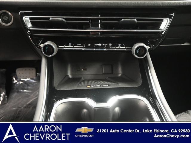 new 2025 Chevrolet Traverse car, priced at $45,195
