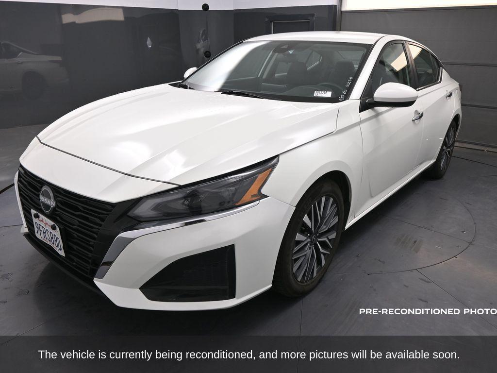 used 2023 Nissan Altima car
