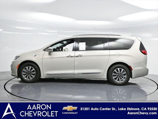 used 2021 Chrysler Pacifica Hybrid car, priced at $28,999