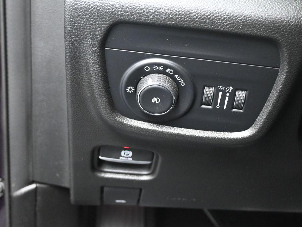 used 2022 Jeep Grand Cherokee L car, priced at $30,024
