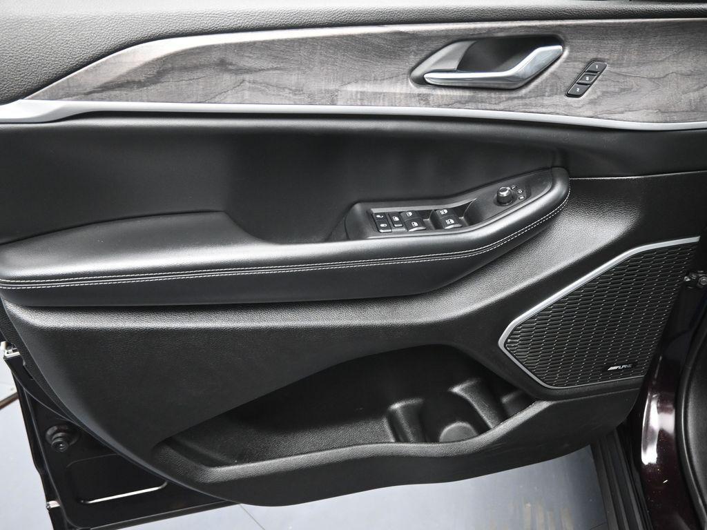 used 2022 Jeep Grand Cherokee L car, priced at $30,024