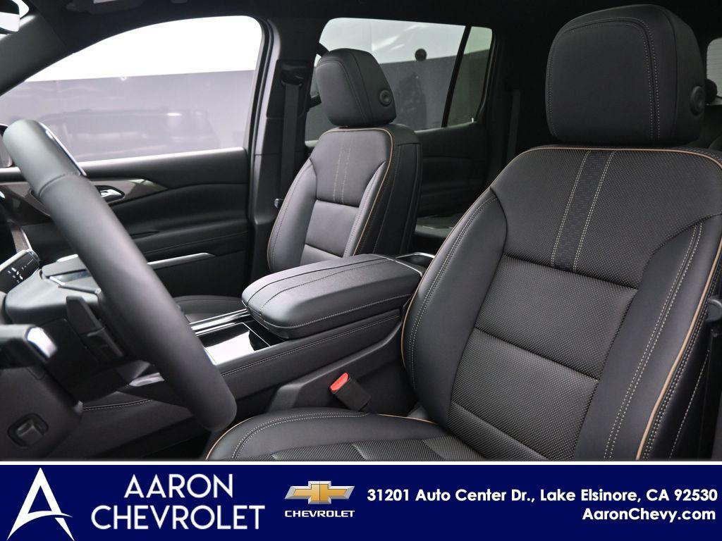 new 2026 Chevrolet Traverse car, priced at $60,144