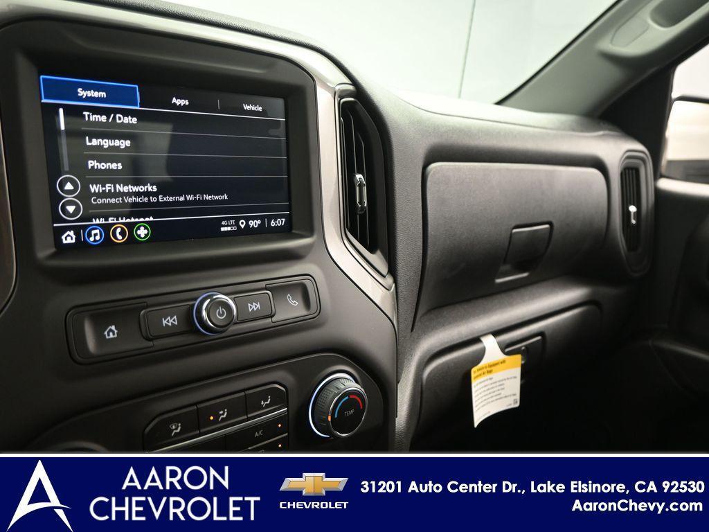 new 2025 Chevrolet Silverado 1500 car, priced at $37,905