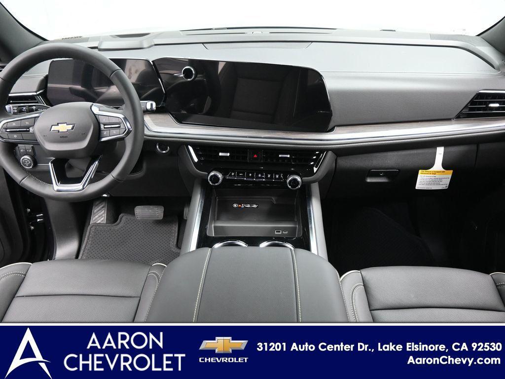 new 2025 Chevrolet Suburban car, priced at $82,595