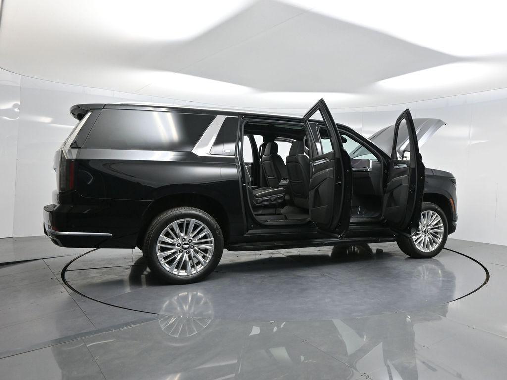 used 2025 Cadillac Escalade ESV car, priced at $103,998