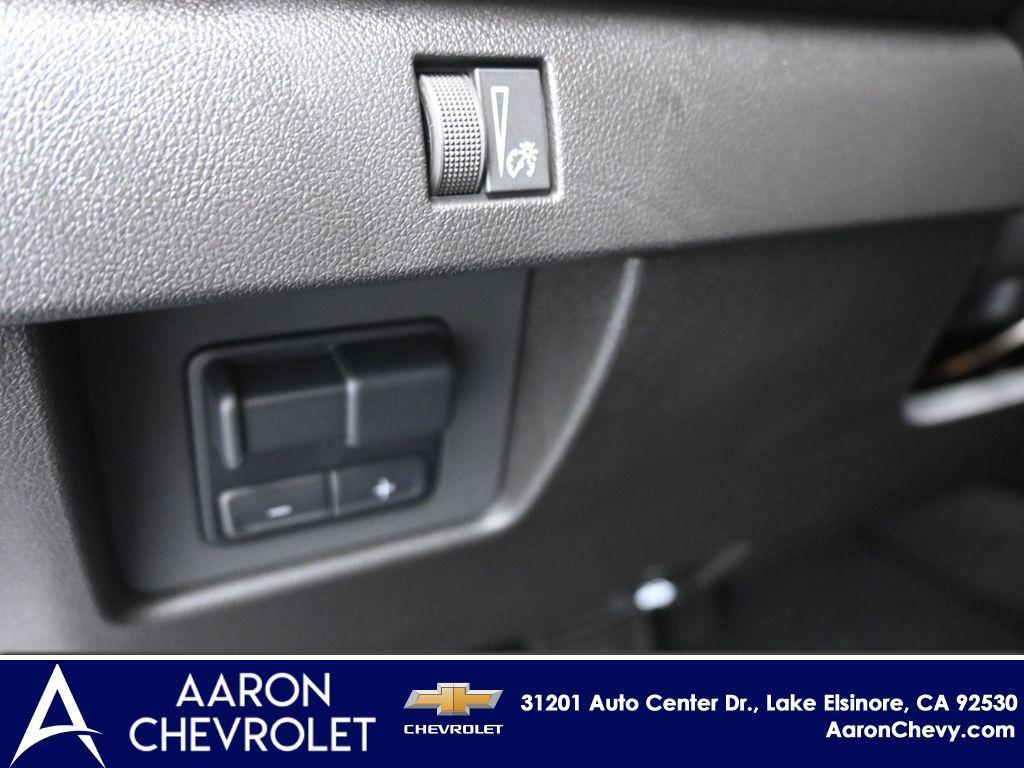 new 2025 Chevrolet Colorado car, priced at $45,203