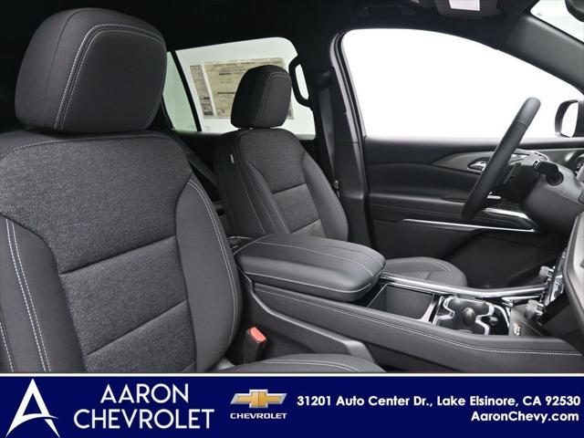 new 2025 Chevrolet Traverse car, priced at $45,195