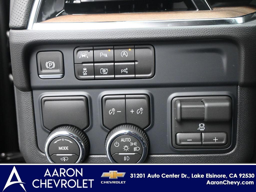 new 2026 Chevrolet Suburban car, priced at $94,844